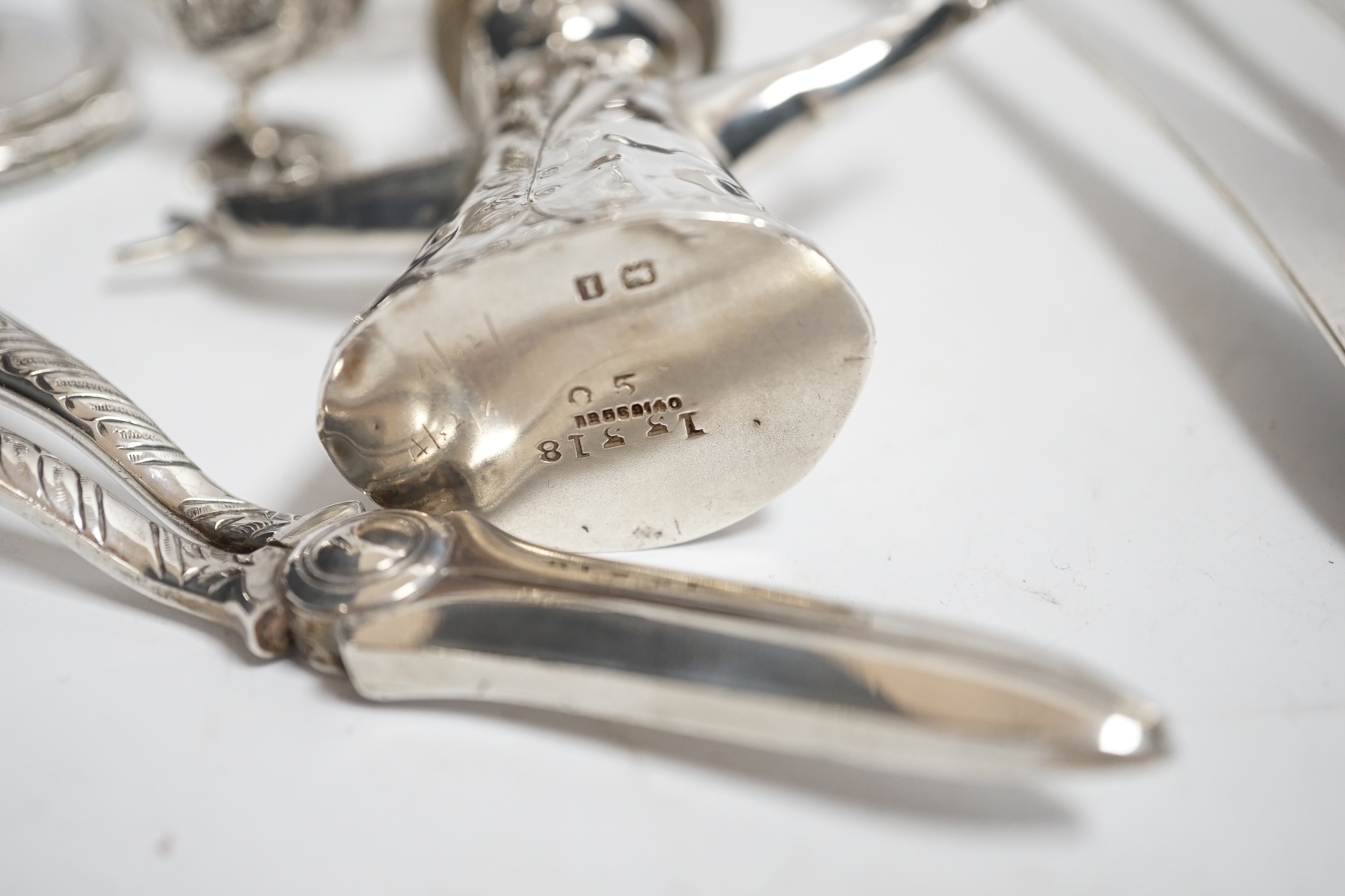 Sundry silver including a pair of George III silver Old English pattern table spoons, by Peter & William Bateman, a novelty silver ring-holder modelled as a scarecrow, a pair of grape shears, cockerel seal, small Mr. Pun